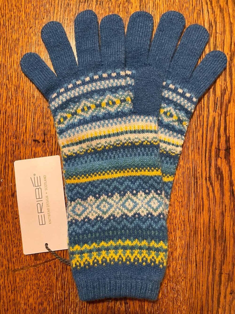 ERIBÉ 100% wool gloves NWT